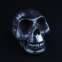 New skull Hematiet